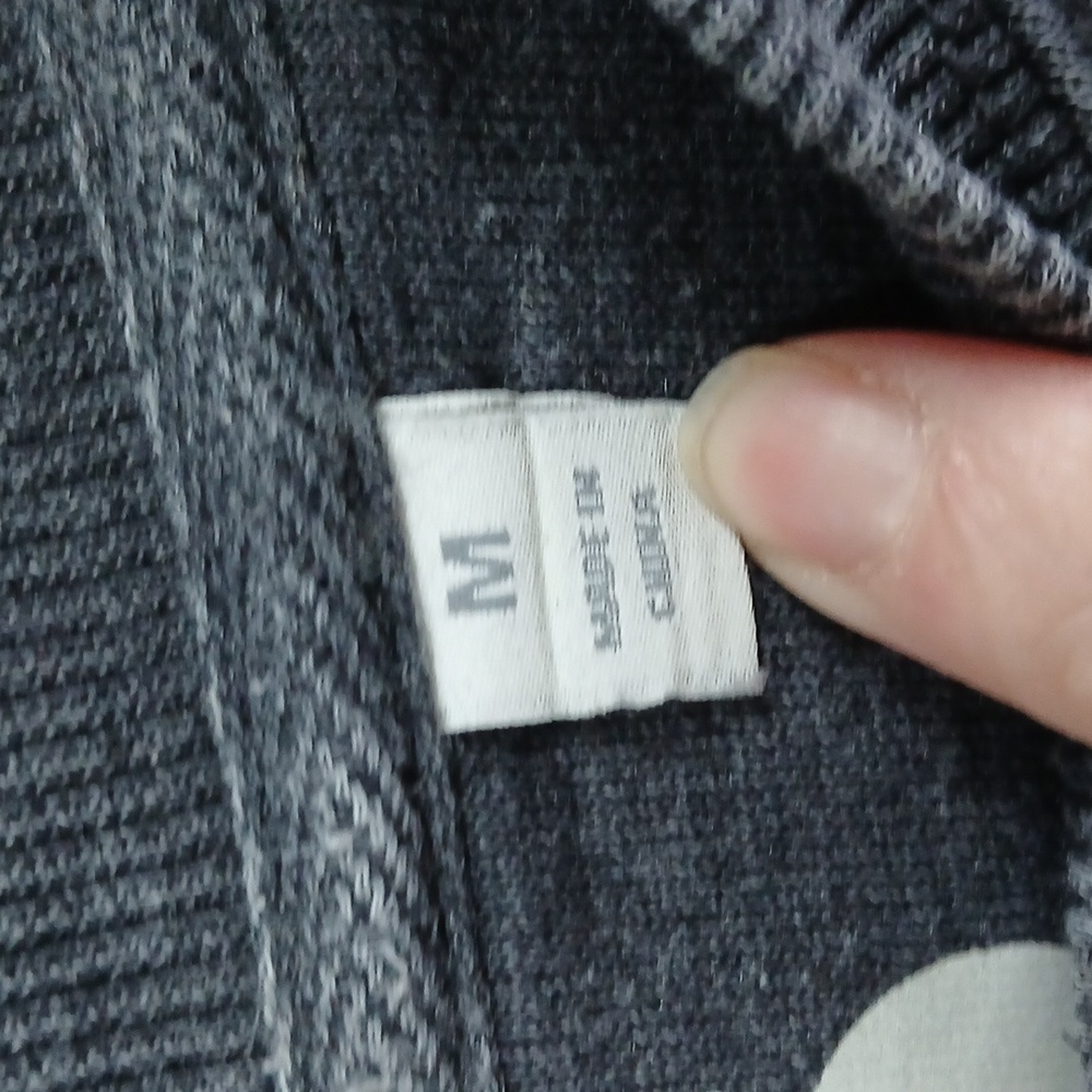 EXCLUSIVE Disney Employee Center Walt Disney Productions  Crewneck Sweat size M - Picture 4 of 8